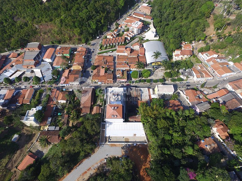 Apto Com Vista para a Rua (306 Itaúna II)