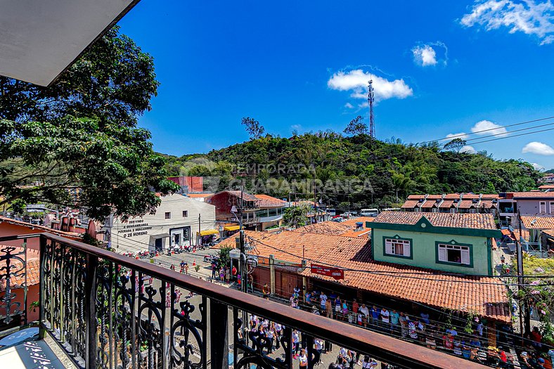 Apto Com Vista para a Rua (306 Itaúna II)