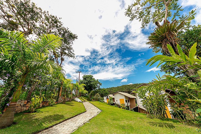 Casa 4 Suítes em Cond. de Luxo - 31 Cid. Jardins