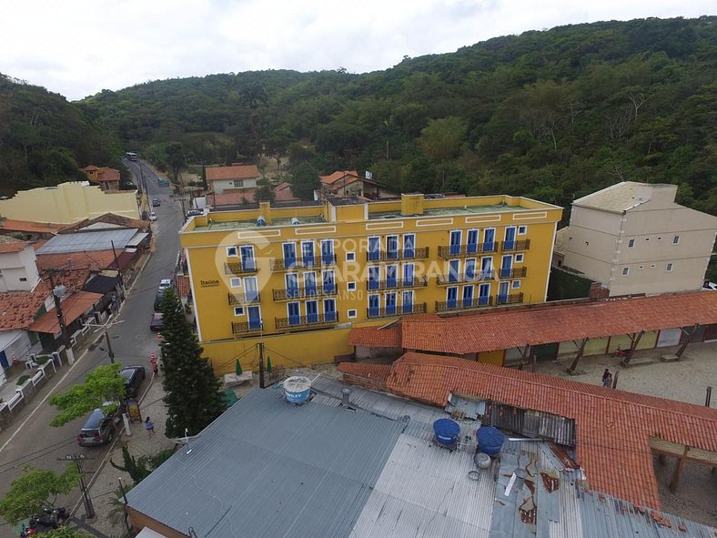 Flat no centro de Guaramiranga - (201 Itaúna I)